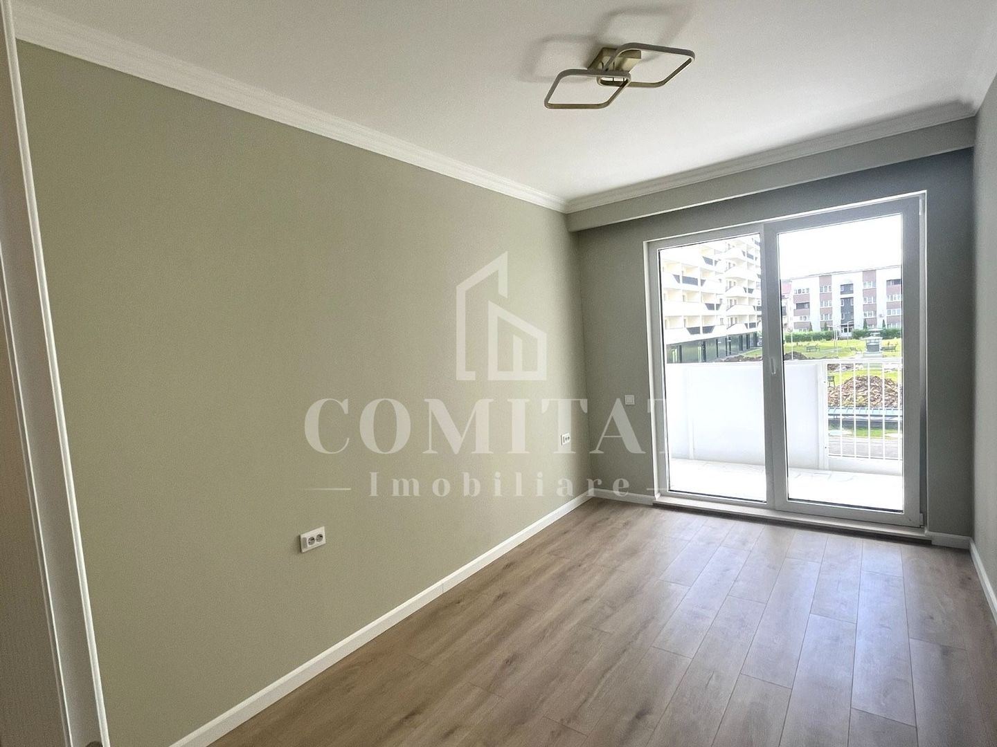 Apartament 3 camere | Parcare | Etaj 1 | Eroilor - Floresti - Poză 6