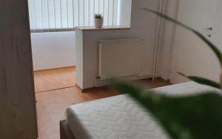 3 cam Circumvalatiunii-Dacia etaj 1 centrala proprie - Poză 9