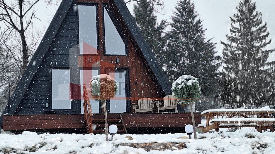 2  A-Frame | Bran Sohodol| 2 cabane | Teren 3.812 mp | Operațional | - Poză 9