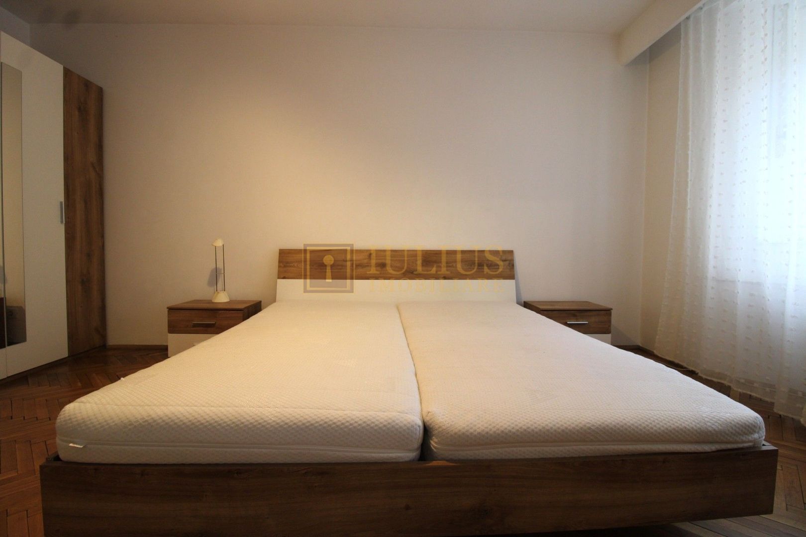 Take Ionescu, 3 camere + 2 bai - Poză 2