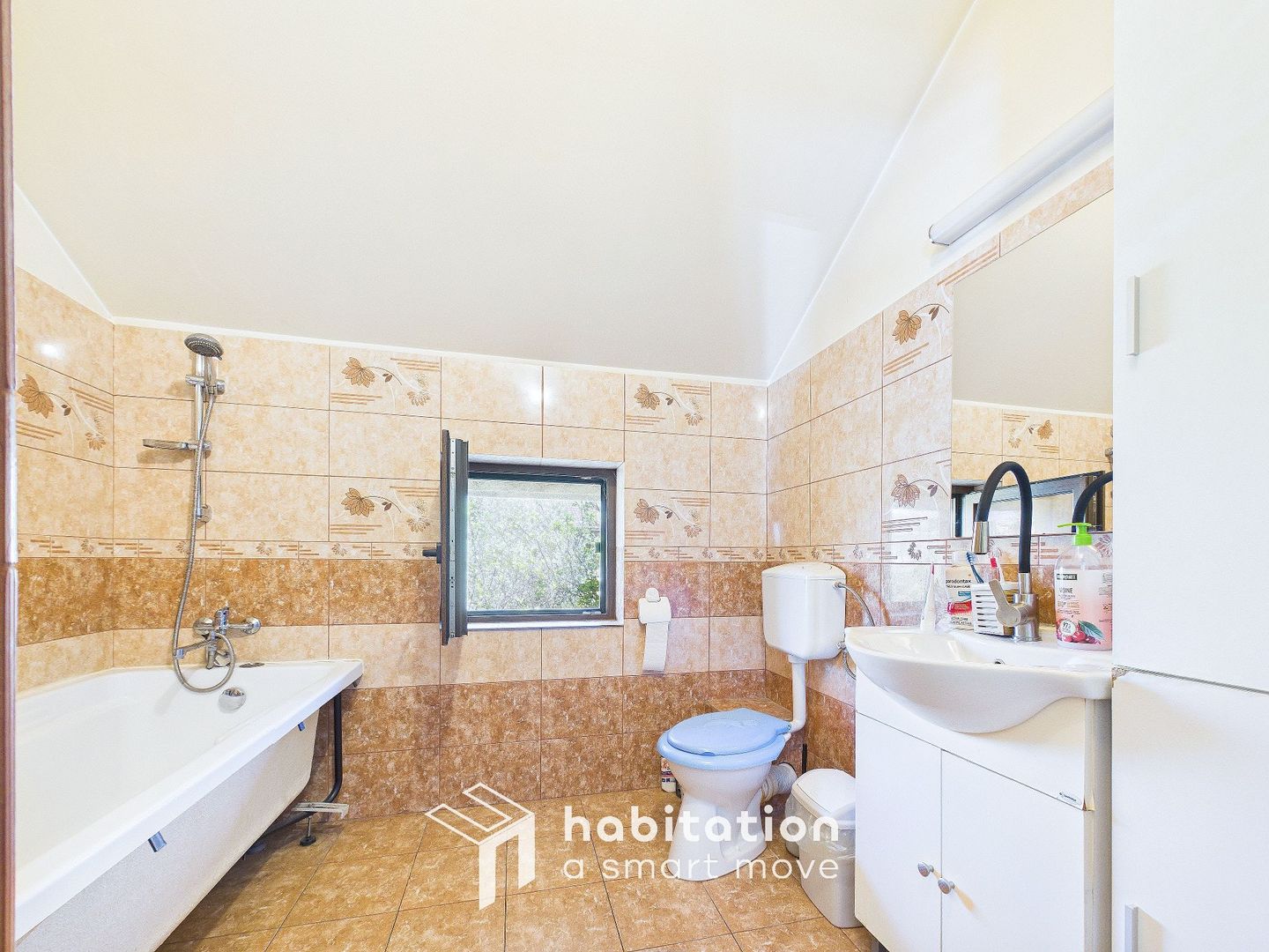 Casă individuală spațioasă și luminoasă cu garaj, în Mircea cel Bătrân - Poză 23