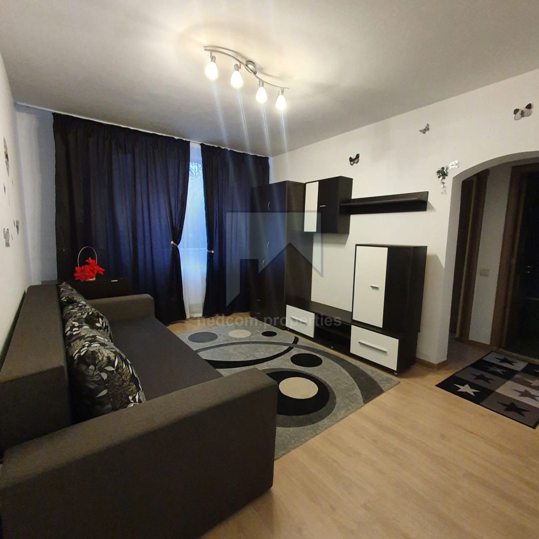 Vanzare apartament 3 camere - Drumul Taberei - Poză 1
