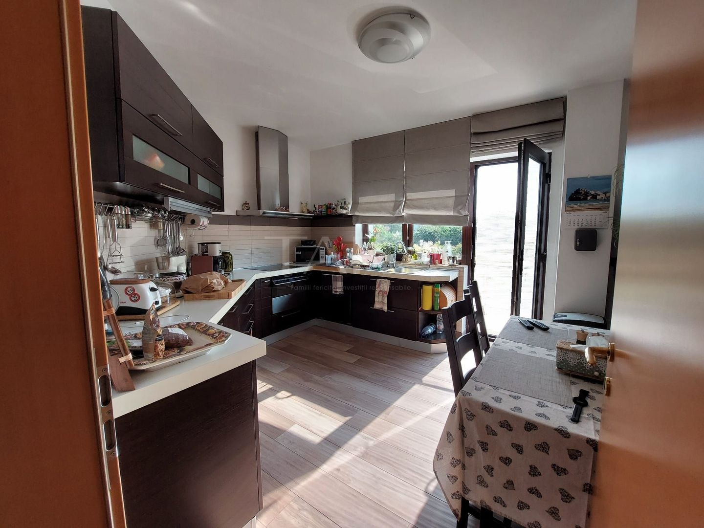 Casă cu 5 camere. de vânzare in Floresti, zona Parcului Poligon. - Poză 7