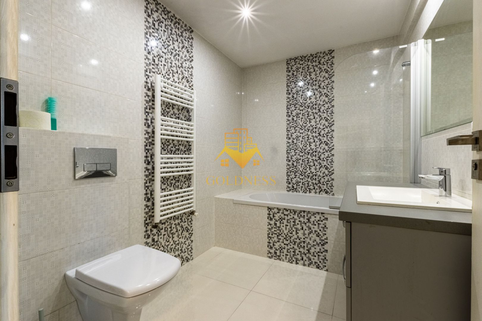 2 camere, Intre Lacuri str. Tarnavelor Zona Aurel Vlaicu, 18 GYM - Poză 7