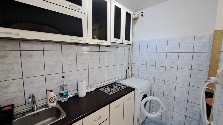 Garsoniera in zona Drumul Taberei - strada Brasov - Poză 5