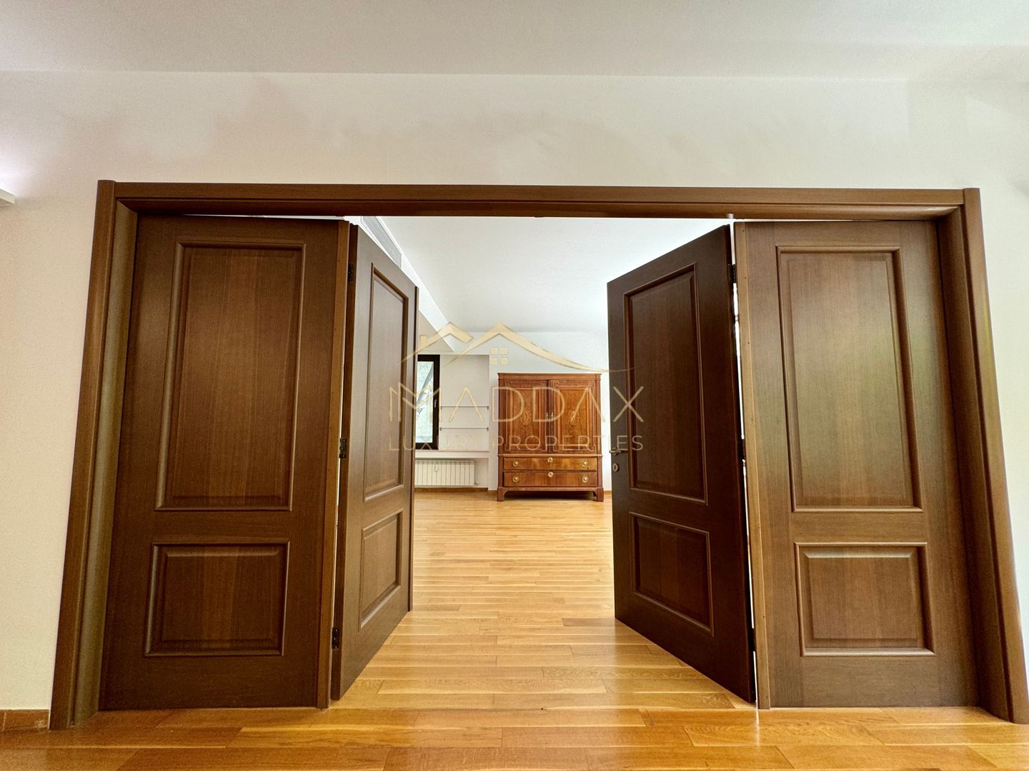 Apartament cu 4 camere 250mp* 2 parcări subterane / Dorobanti-Capitale - Poză 12