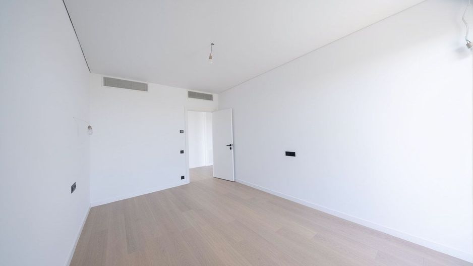 Apartament spatios 4 camere One High District - Poză 7