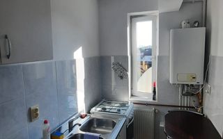 Garsoniera decomandata cu 1 cameră și bucatarie separata – Turnisor - Poză 5