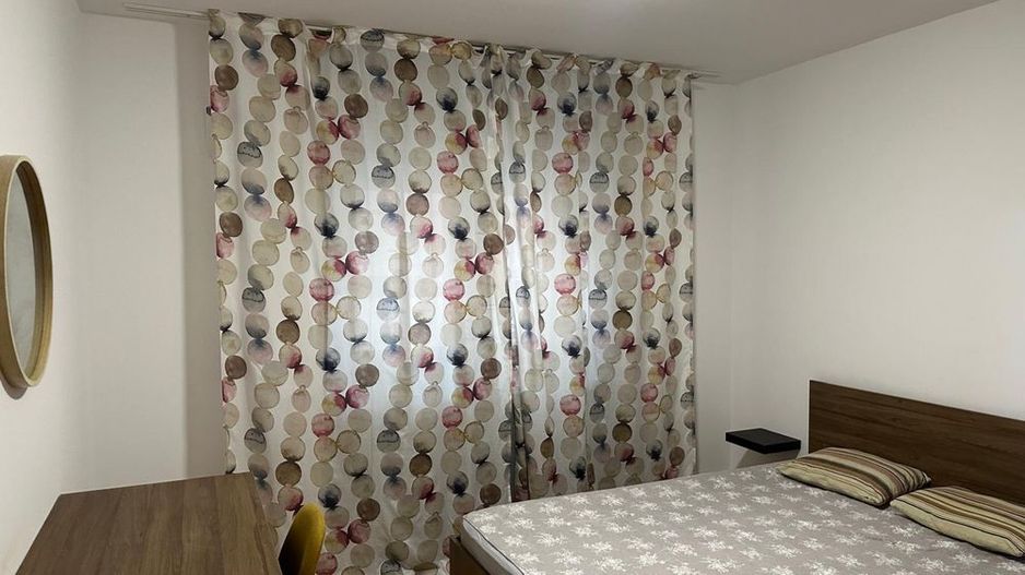 Inchiriere Apartament 3 camere, renovat recent, 80 mp, lângă metrou Timpuri Noi - Poză 5