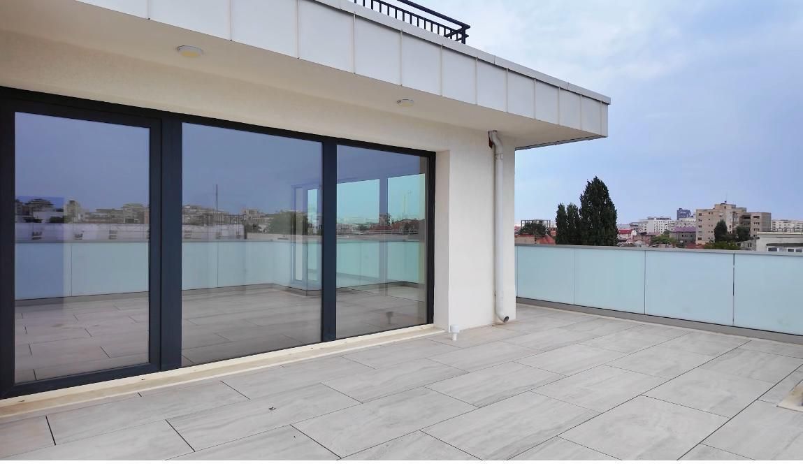 Penthouse cu 4 camere in zona Unirii, parcare si boxa in subteran - Poză 8