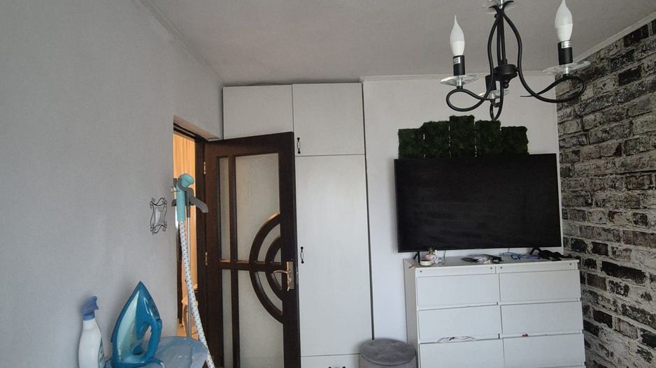 vand apartament 4 camere ,Bulevardul Tudor Vladimirescu-Iruc, etaj 2, - Poză 3
