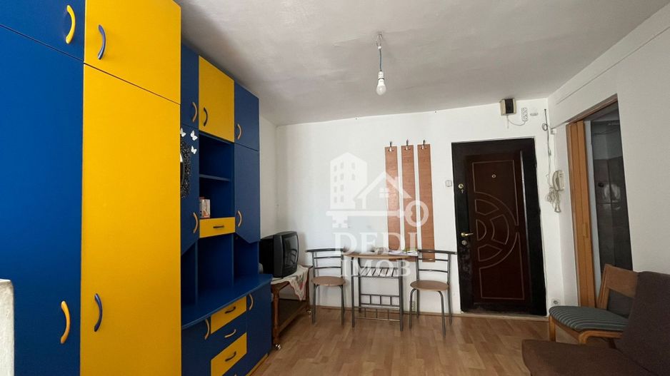Apartament 1 camere de vânzare in zona Decebal, Oradea - Poză 1