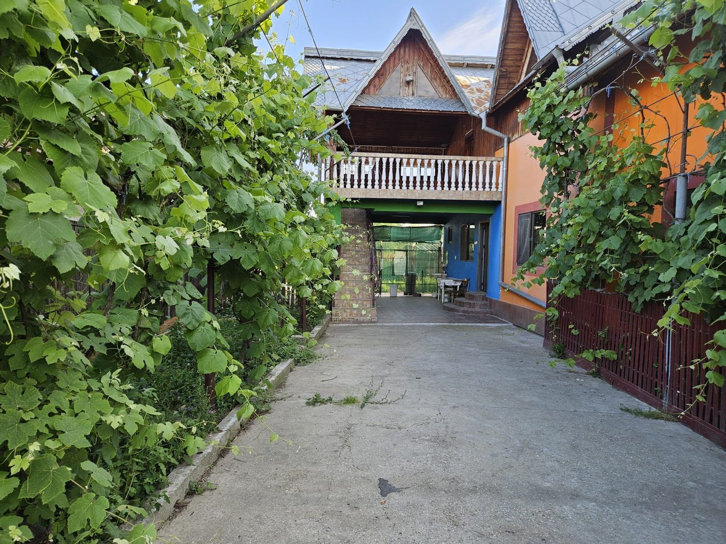 Inchiriere casa nemobilata, Stefanesti - Golesti - Poză 13