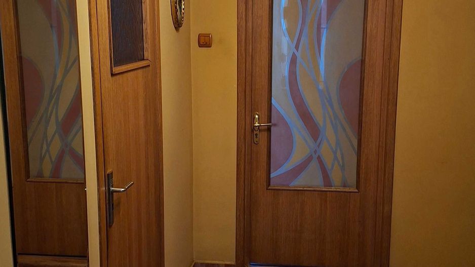Vânzare 4 camere in Titan- Codrii Neamțului– 2 bai, bloc 4 etaje - Poză 1