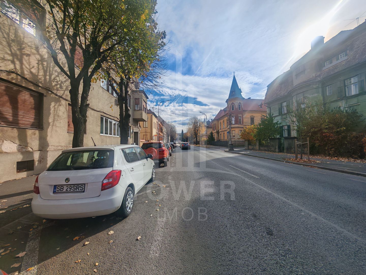 De închiriat apartament 3 camere  etajul 1 zonă ultracentrală. - Poză 10