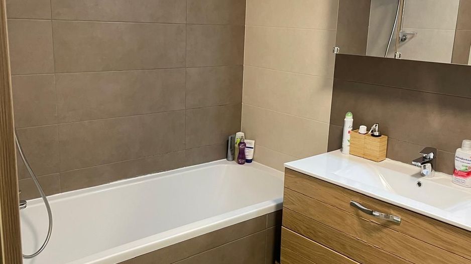 De vanzare apartament 3 camere Lujerului 2 locuri parcare - Poză 10