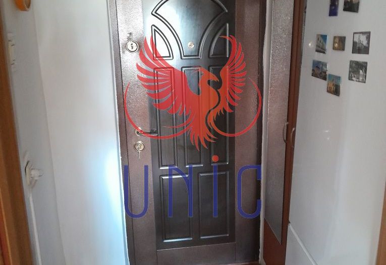 Garsoniera, etaj 3/4 - Craiovita - 46 000 Euro - Poză 4