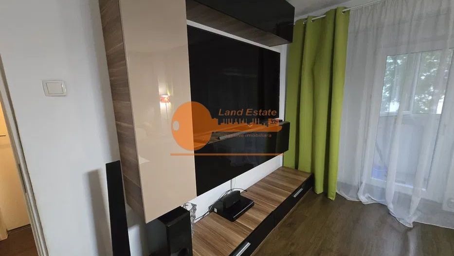 Apartament de 3 camere in zona Sebastian - Poză 3