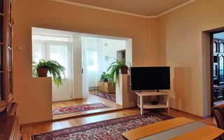 Casa la tara - teren 2826 mp, acces auto, in Sacadat, Bihor - Poză 1
