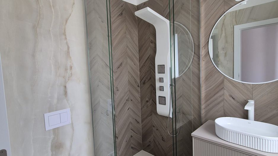 Locuinta individuala cu garaj si teren de 1000mp - Poză 14