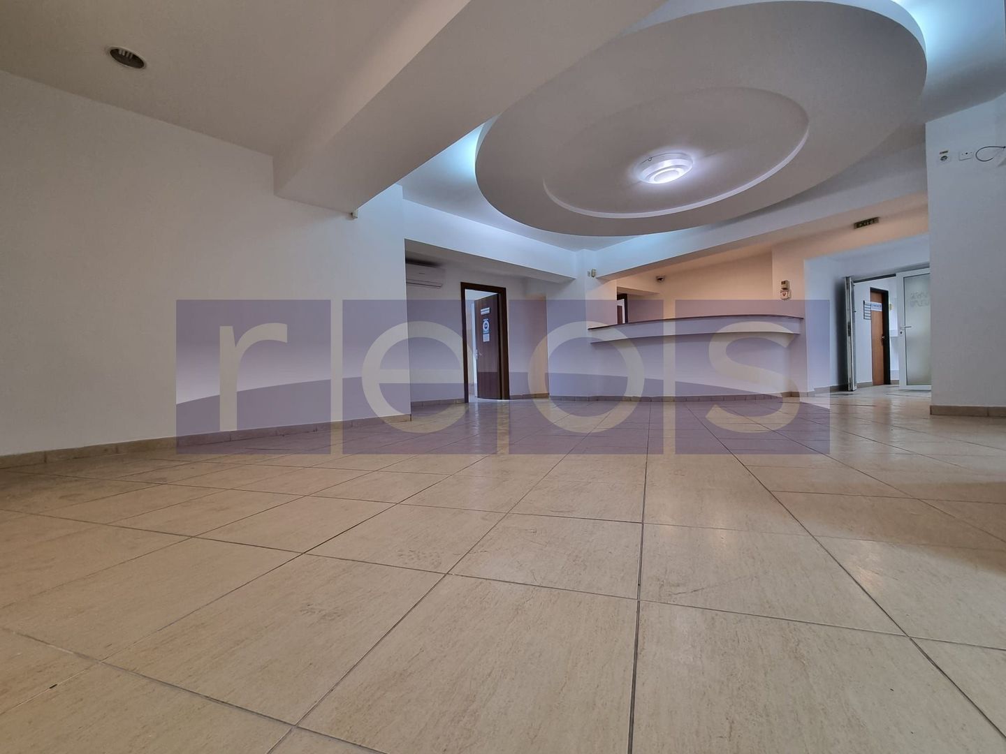 VANZARE SPATIU COMERCIAL | 15 CAMERE | ZONA UNIRII - Poză 4