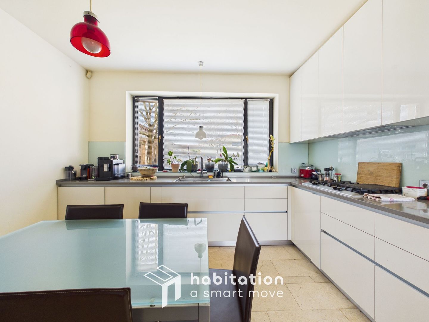 Vilă exclusivistă | 275 mp utili | Teren 700 mp | Garaj & Terasă - Poză 30