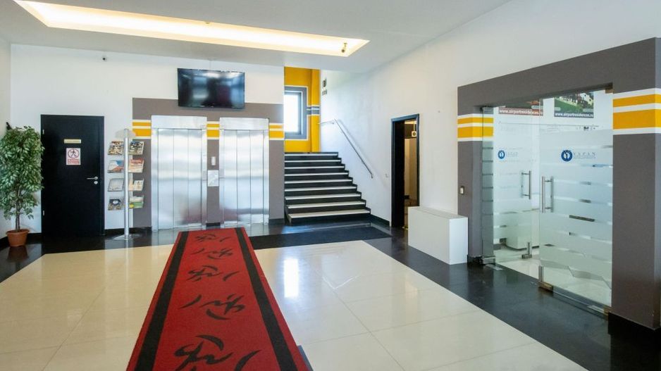 Inchiriere Bucuresti | Aeroport Otopeni | Spatiu Birouri | Utilitati incluse - Poză 10