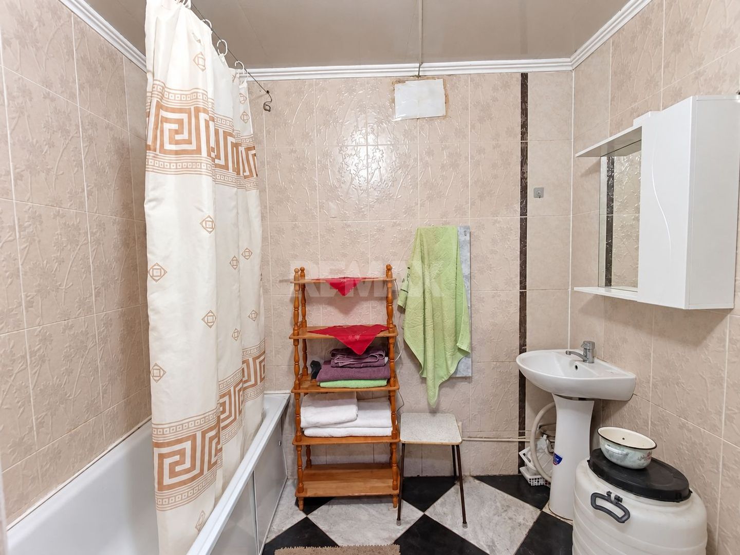 CASĂ CU TEREN DE 19 ARI ȘI GARAJ | CHIRCA,  ANENII NOI | 53.900 € - Poză 10