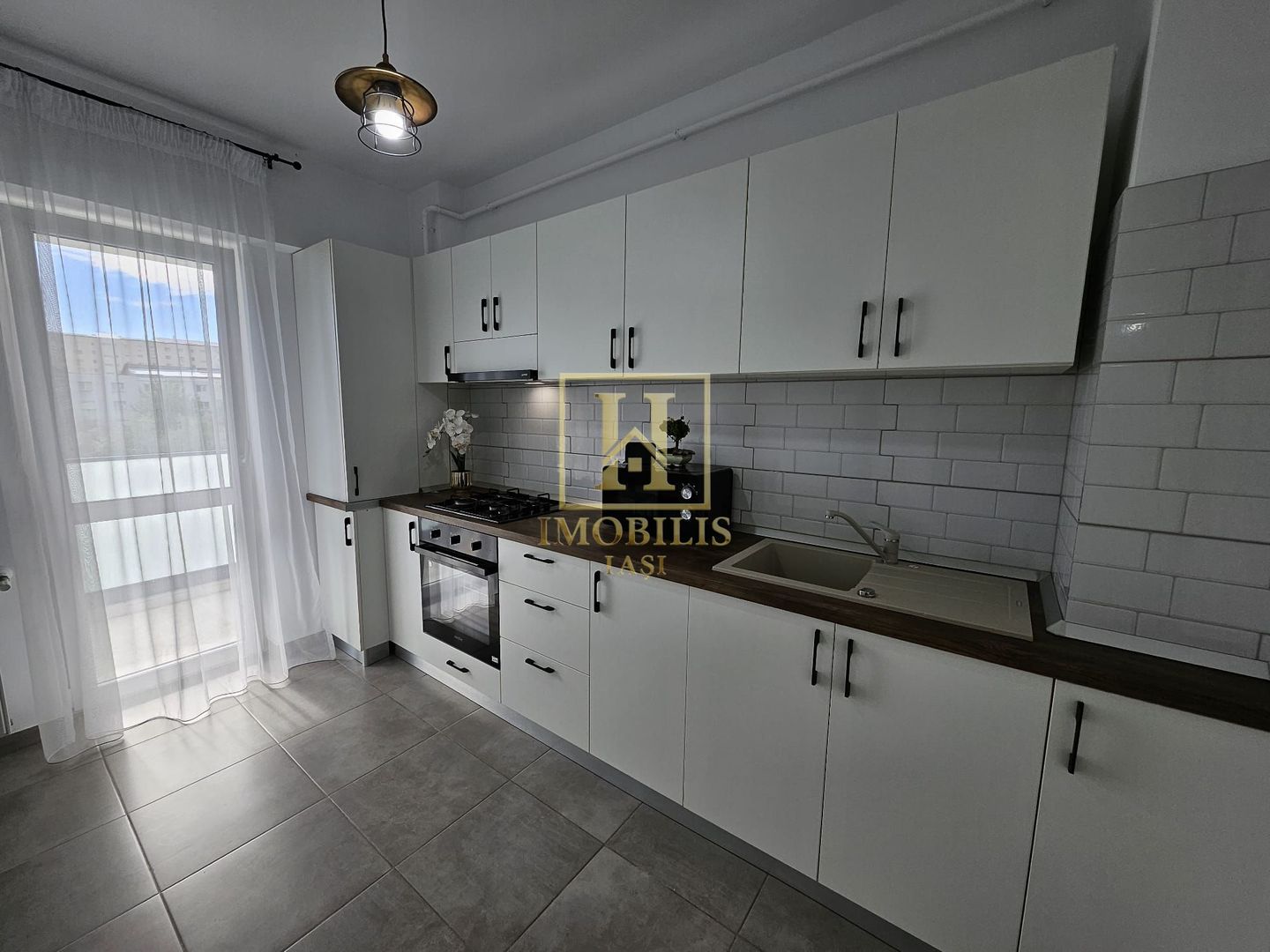 Apartament 1 camera 45 mp Dec INTABULAT Conest 99800 euro - Poză 1