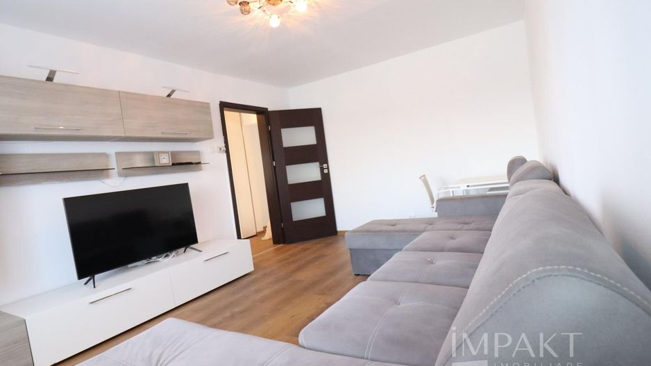 Apartament cu 3 camere, prima închiriere după renovare- zona UMF - Poză 2