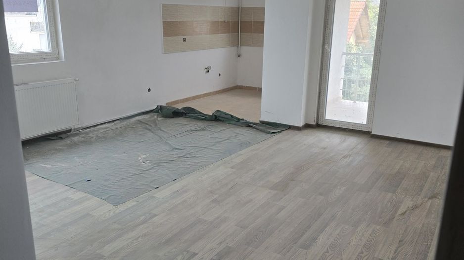 Apartament de vanzare - Poză 1