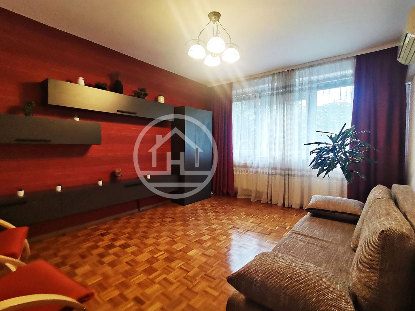 Apartament de inchiriat cu 2 camere in zona Dacia, Oradea - Poză 1
