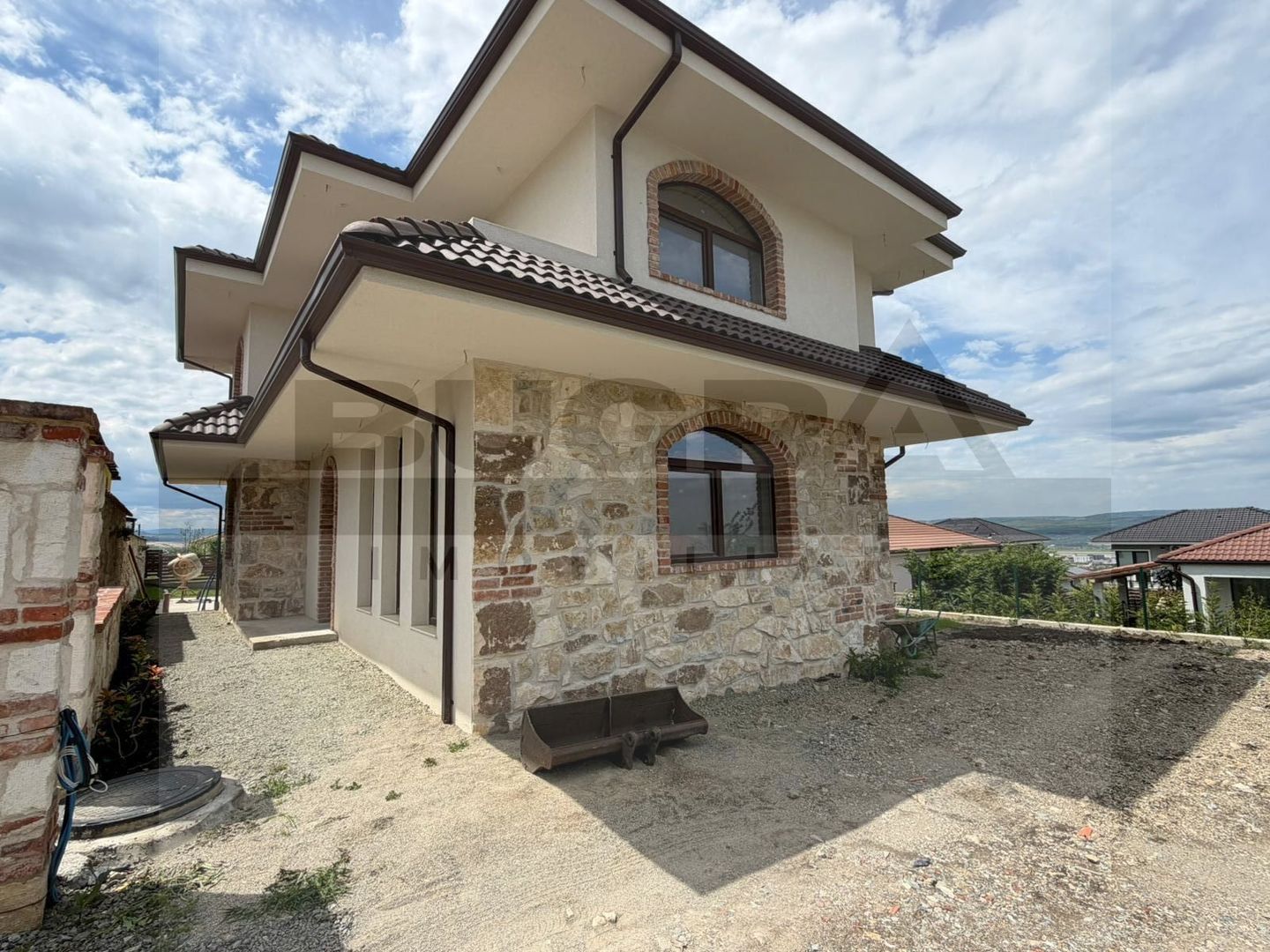 Casa individuala in stil scandinav, 135mp utili, teren 450mp, Dezmir - Poză 2