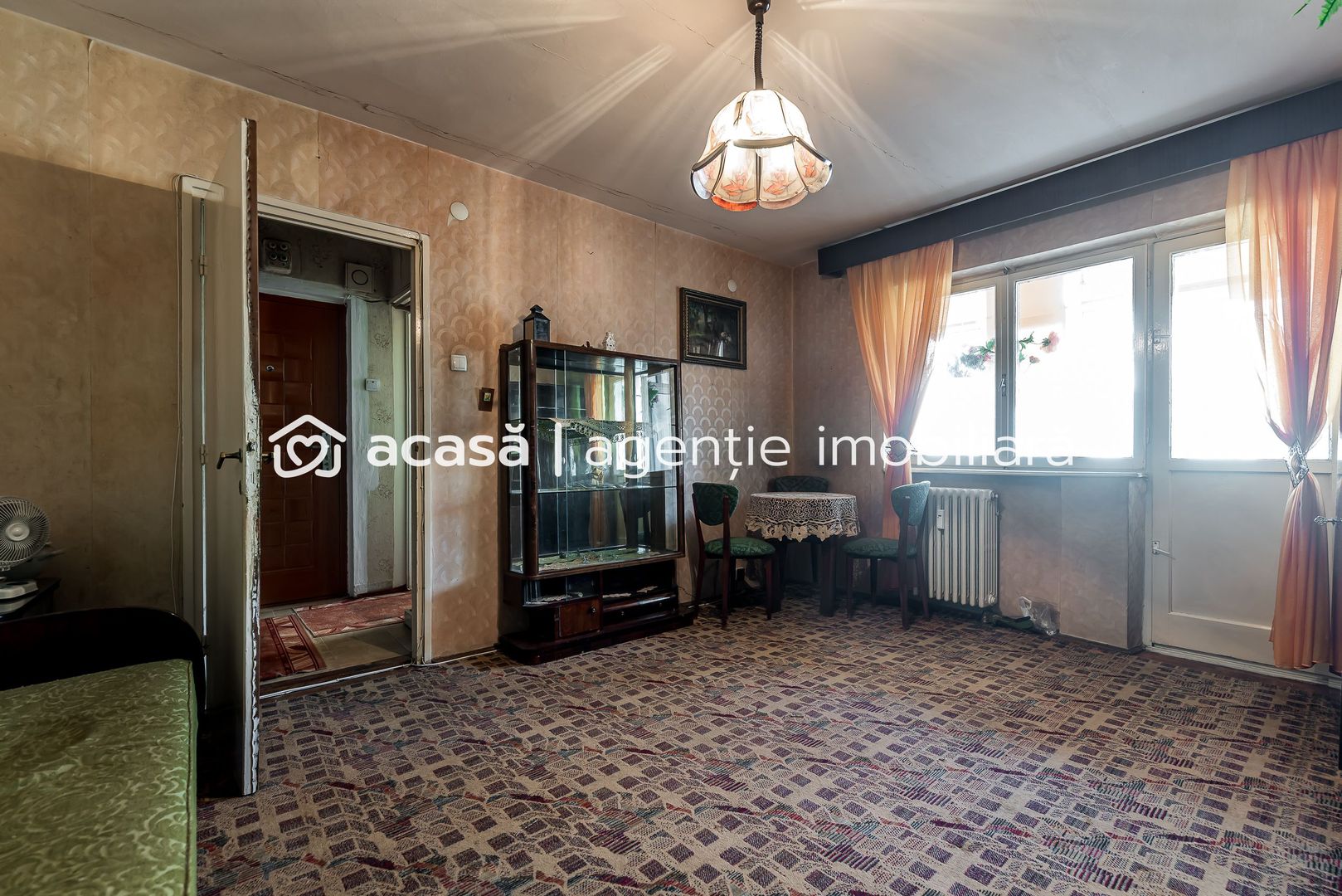 Apartament 2 camere Ultracentral – Bvd Revoluției, Etaj 1 - COMISION 0 - Poză 3