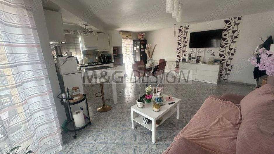 Apartament 3 camere Ghiroda - Poză 1