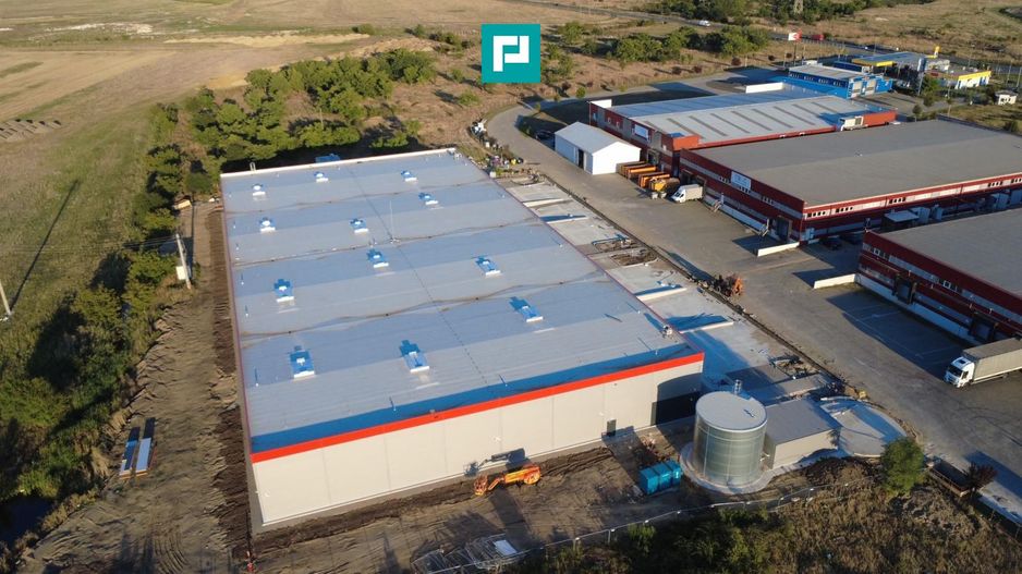 Hală nouă clasa A în parc industrial Arad - Poză 1