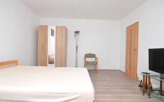 2 camere decomandat si renovat zona VITAN - Poză 11