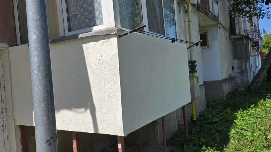 BRASADAS vinde garsoniera pe Ostrovului la PARTER. - Poză 3