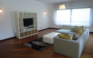 APARTAMENT SPATIOS DE 3 CAMERE LA INCHIRIERII IN ZONA PRIMAVERII - Poză 2
