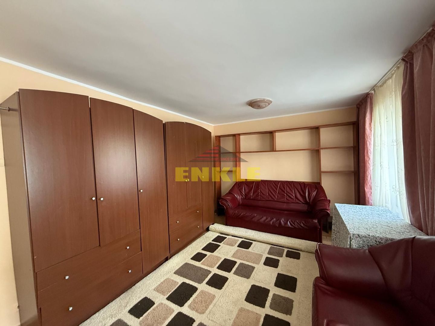 Apartament de vânzare cu 3 camere – Zona Bulevard - Poză 2