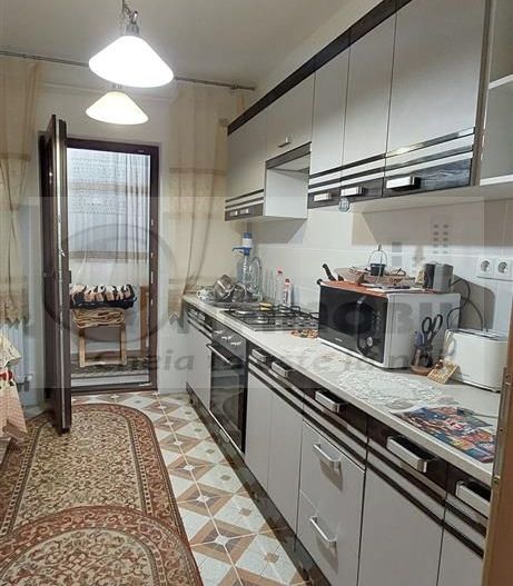 APARTAMENT 1 CAMERA  DECOMANDAT  POPAS PACURARI 300 euro - Poză 1