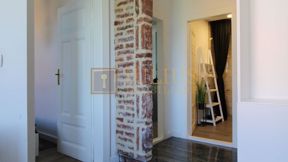 Semicentral, 2 camere, centrala proprie. - Poză 7