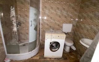 Casă de închiriat pe termen lung în Măcărești, 3 camere, curte 0.5 ha - Poză 3