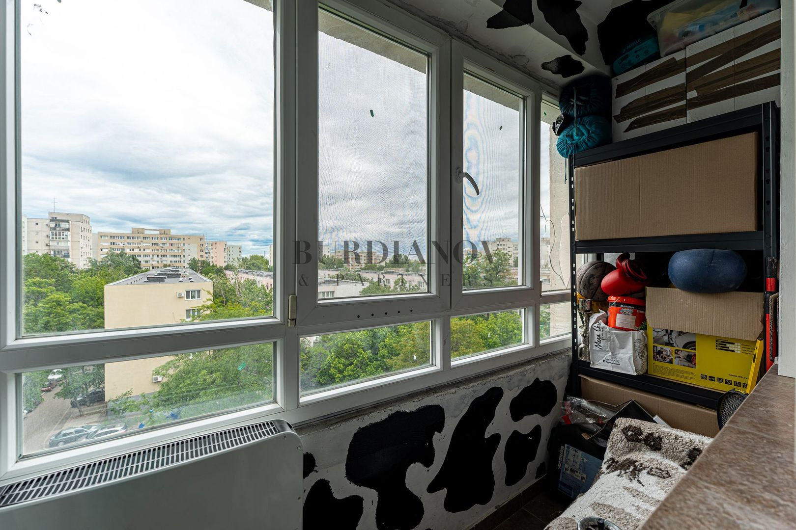 Apartament cu 4 camere- 57 mp utili -Dr Taberei- Metrou Romancierilor - Poză 12