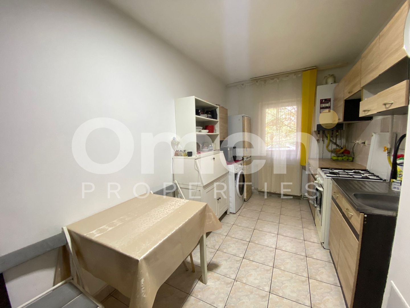 Apartament cu 3 camere de vanzare, zona Ariesului - Poză 8