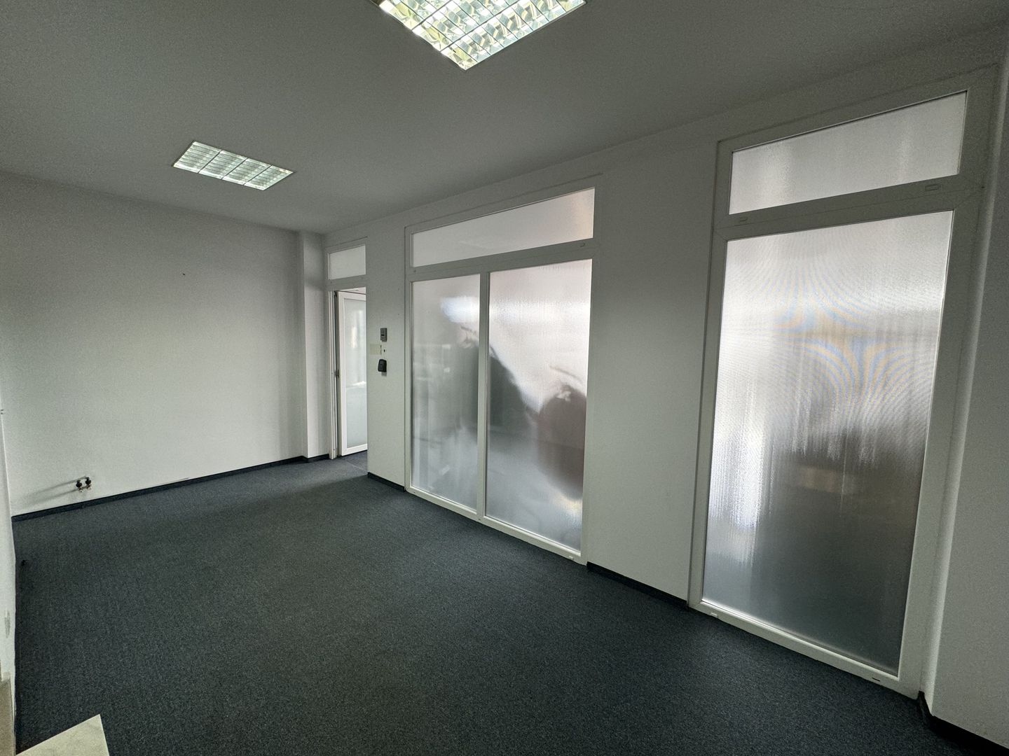 Clădire Multifuncțională de Vânzare în Târgu Mureș, Zona Gării - Poză 21