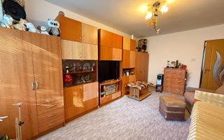 De vanzare apartament cu 2 camere pe strada Tulcea ! - Poză 2