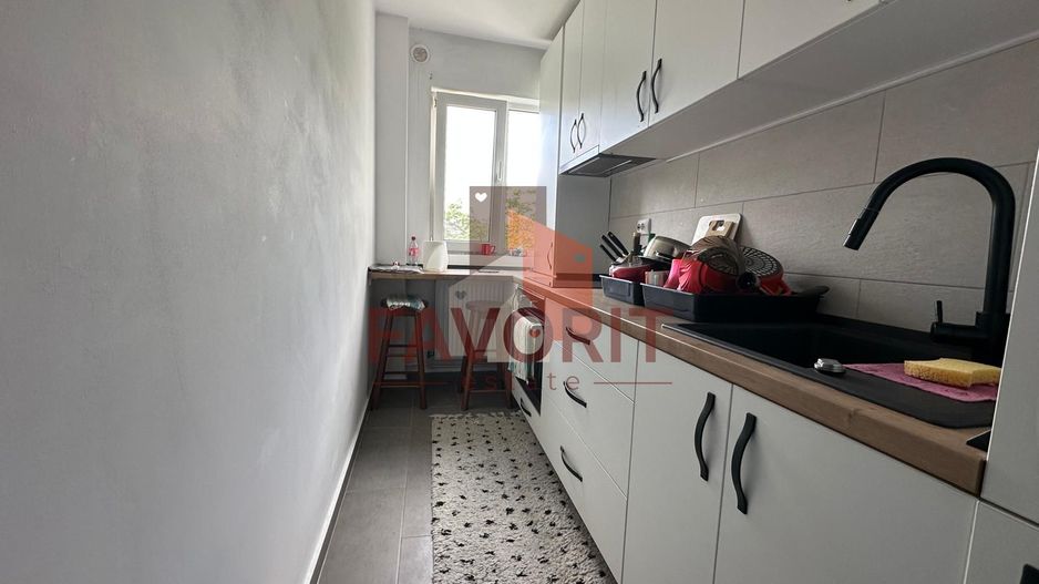 2 camere | etaj 2 | centrala proprie | renovat | mobilat si utilat | - Poză 5
