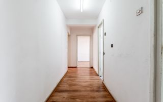 Apartament spatios cu 2 camere decomandat la etajul 3 Comision 0 - Poză 4