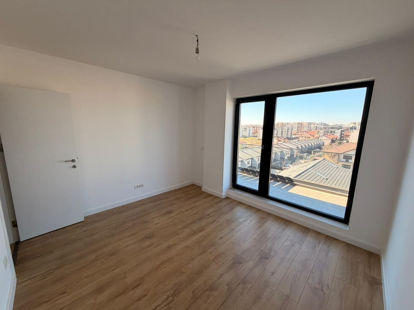 AP. 4 CAMERE THEODOR PALLADY, PARCARE, CENTRALA PROPRIE, BLOC NOU - Poză 4